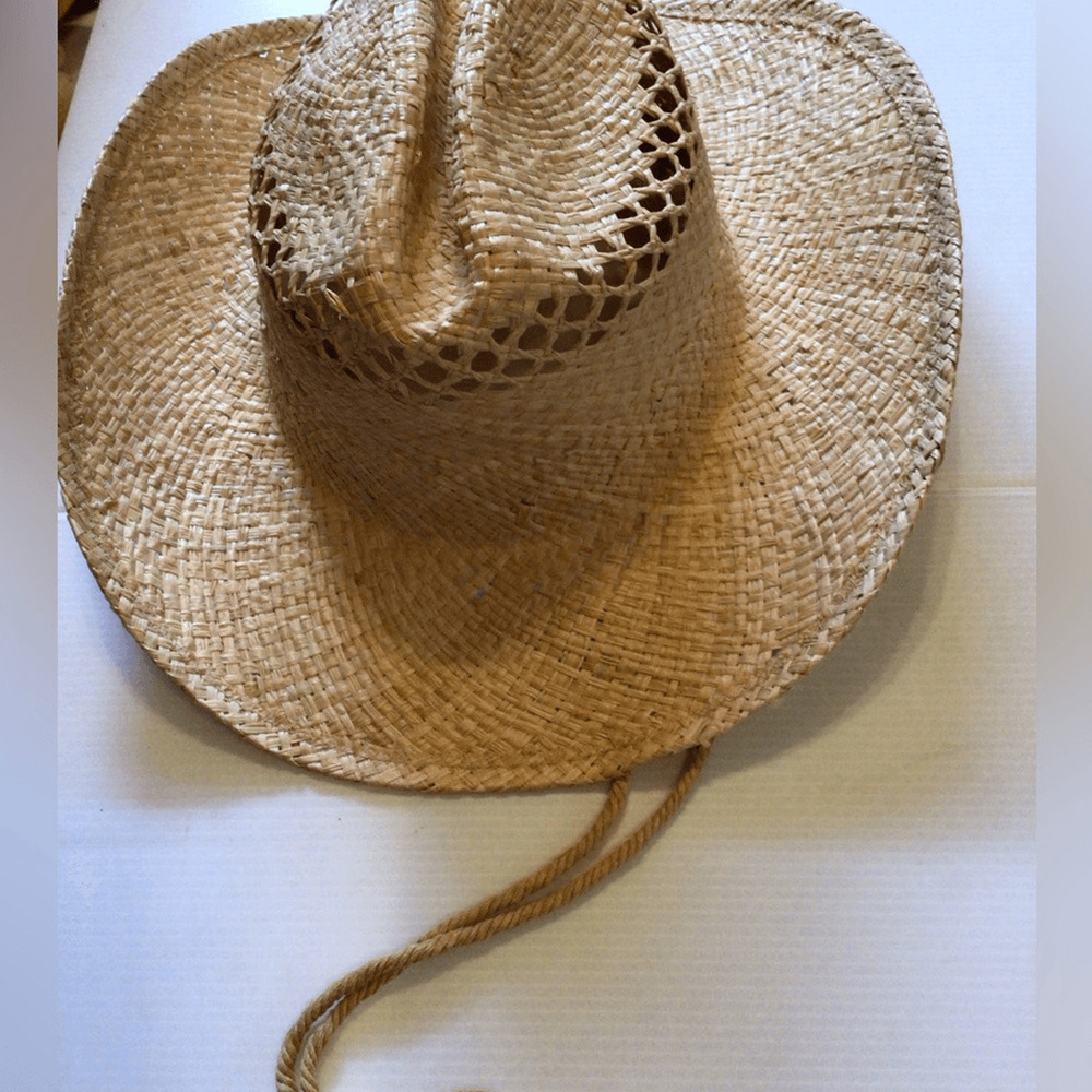 NEW ! Rare WYETH Straw Cowboy Hat with Chin Strap